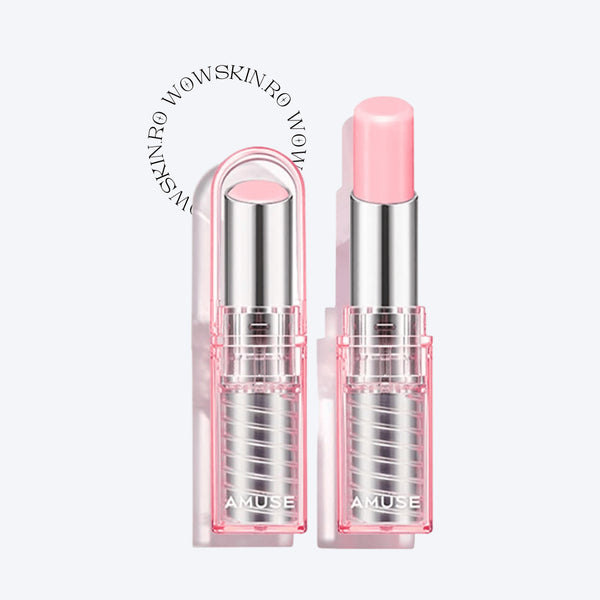 Amuse Dew Balm 01 Ballerina oferă buzelor o nuanță roz delicată și un luciu hidratant natural. Balsam de buze vegan cu efect glossy și confort de durată.